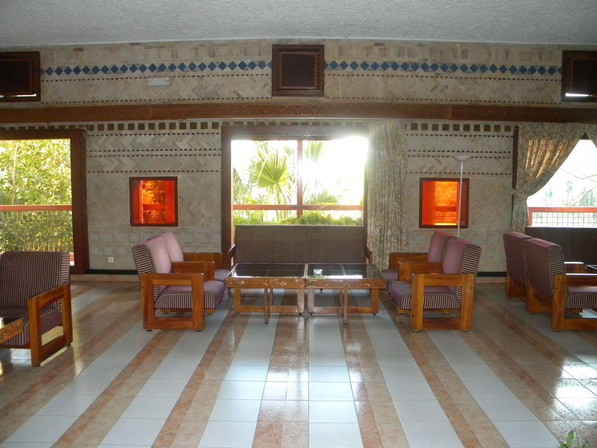 Отель Sidi Harazem Экстерьер фото